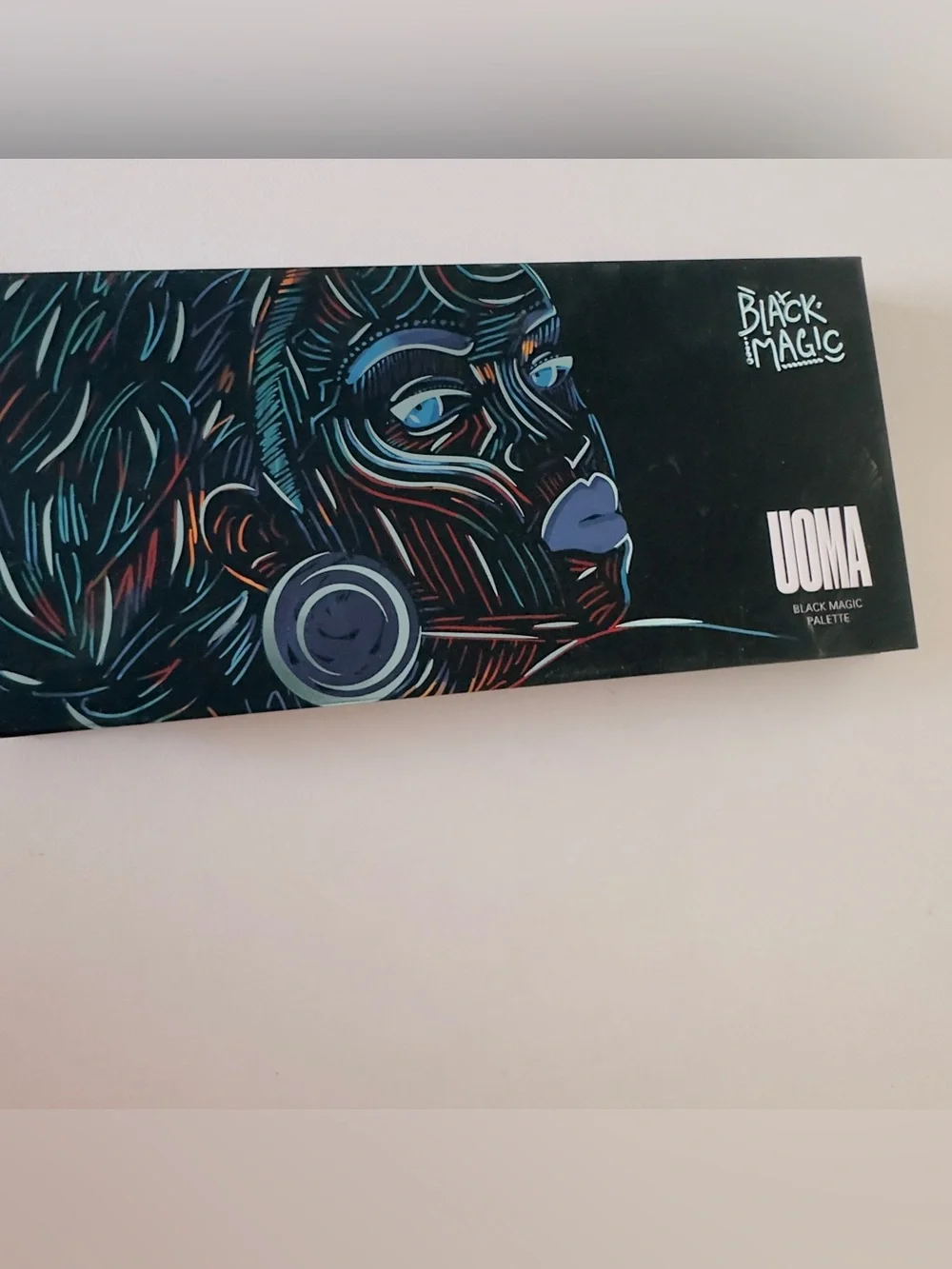 UOMA Beauty Black Magic Eyeshadow Palette - Poise